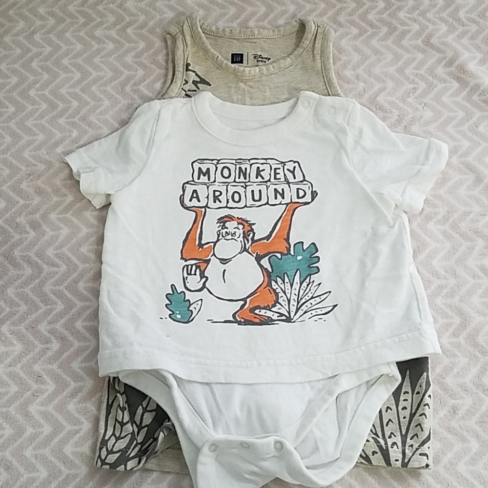 Baby  Gap boy tshirt